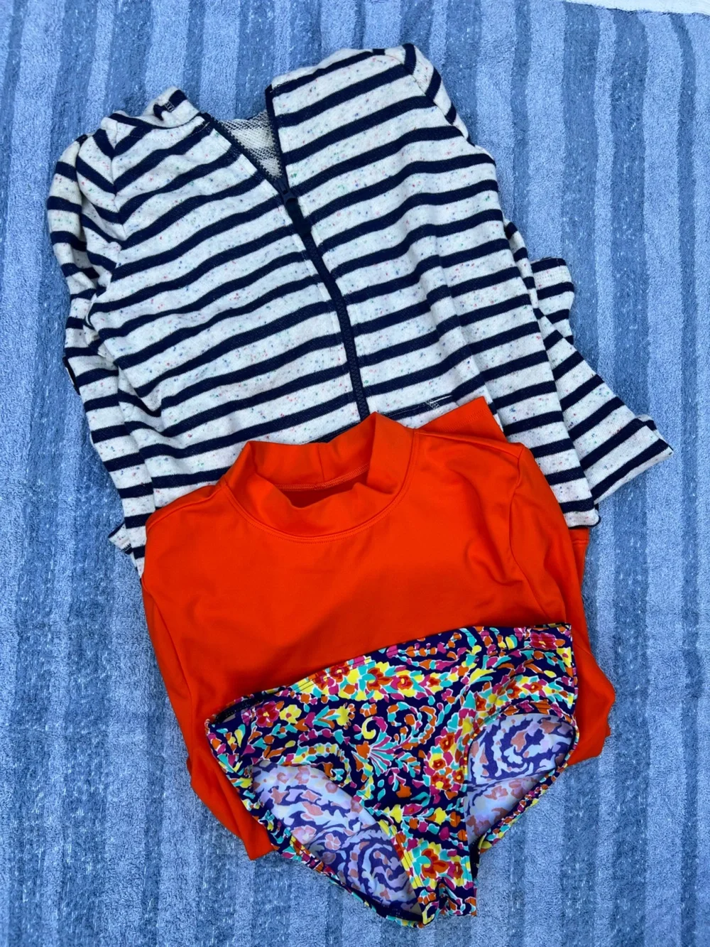 Lands End Kids Summer bundle-swim bottoms, Rash guard, beach coverup sz 10/12, 1